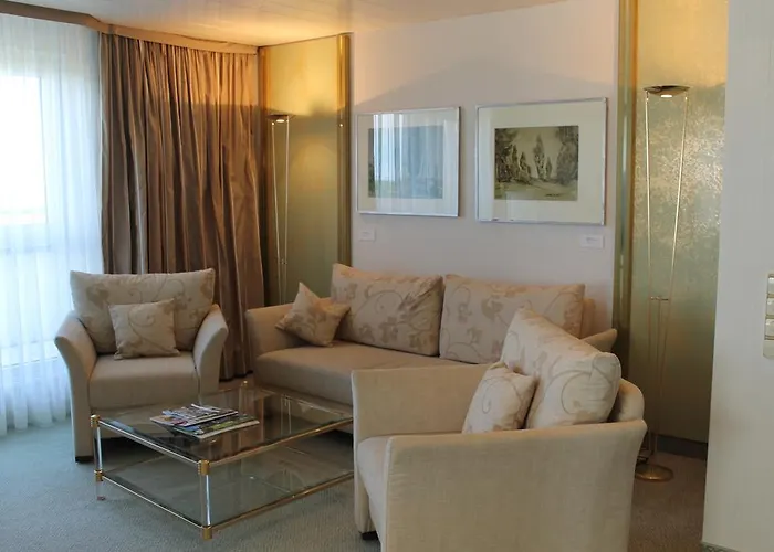 Panoramahotel Waldenburg Szálloda 4*